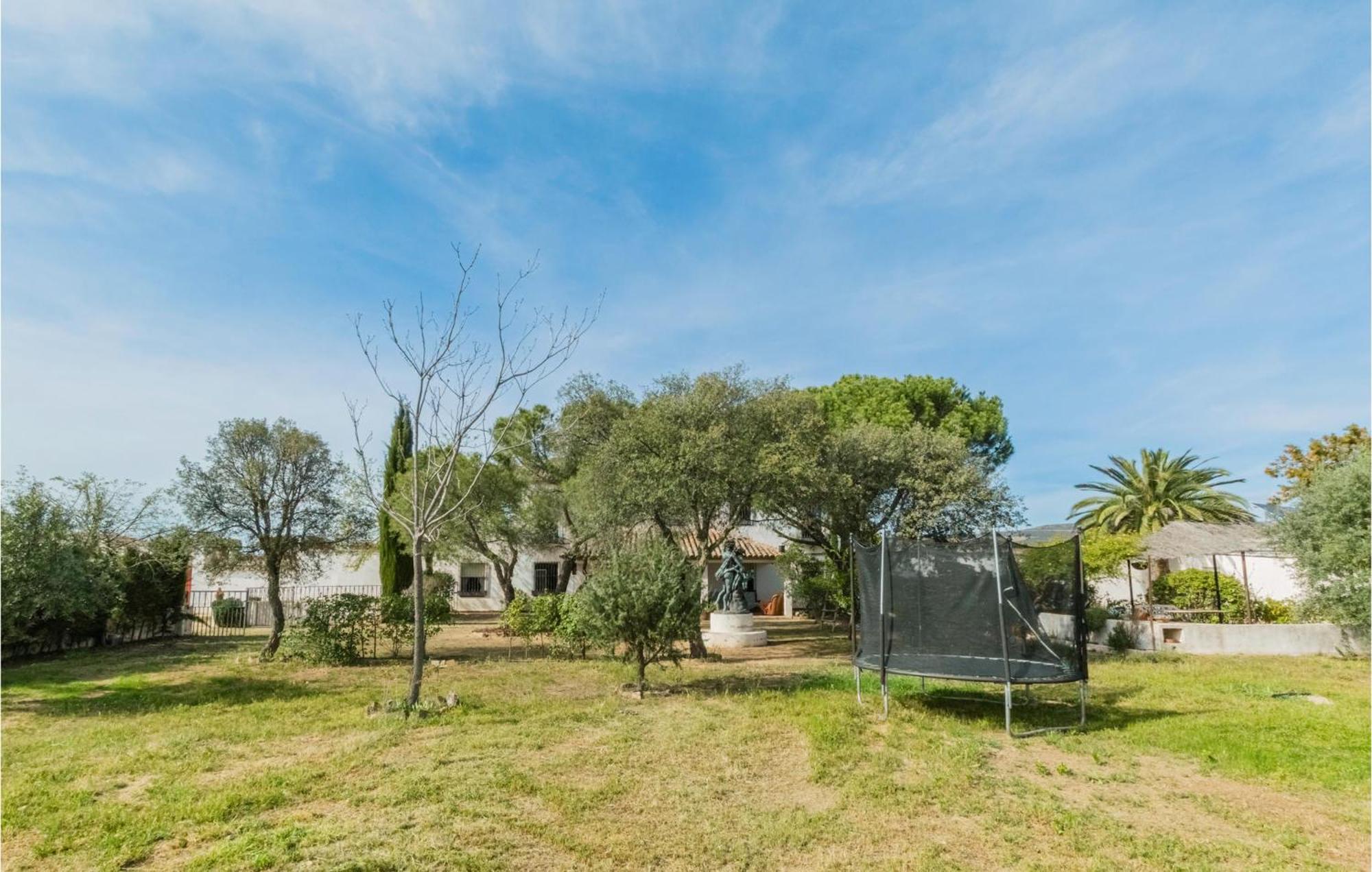 Gorgeous Home In Aldeaquemada With Swimming Pool Kültér fotó