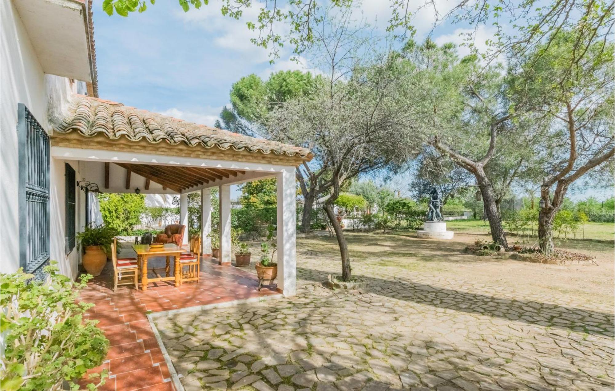 Gorgeous Home In Aldeaquemada With Swimming Pool Kültér fotó